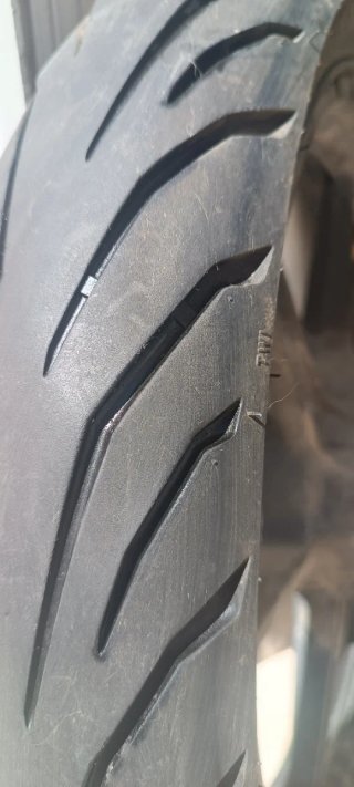 KIT Rueda Trasera+ Llanta + piñon+ Eje 100/80-17