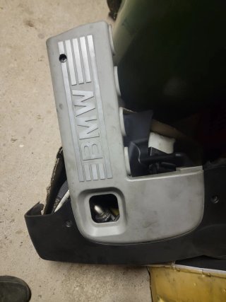 Tapa de motor BMW