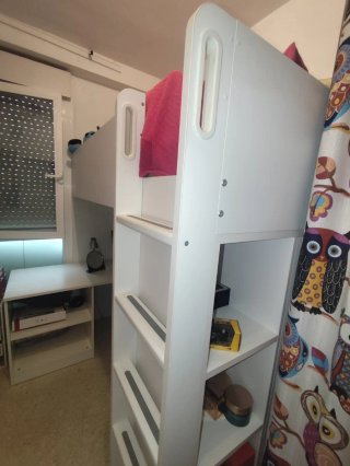 Habitación Juvenil/infantil blanco.Perfecto.