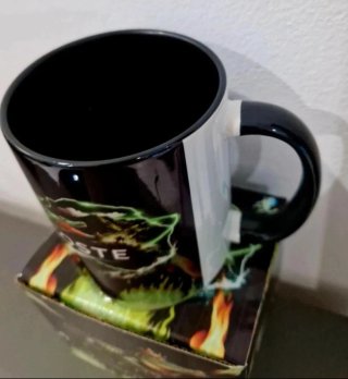 Caneca Lacoste