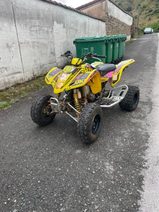 Suzuki LTZ 400 Amarillo Quad