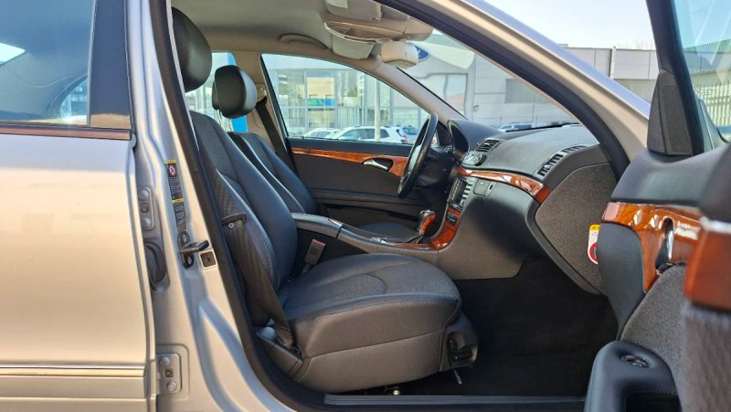Mercedes-Benz Clase E 2007, foto 8