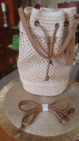 Bolso de rafia
