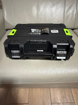 Nivel Láser con Maletín. 4D 16 lineas autonivelant