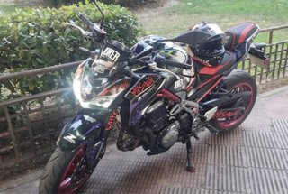 Kawasaki Z900 2019 - Edición Joker