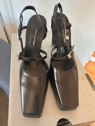 Zapatos de tacón David Ackerman negros