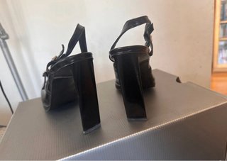 Zapatos de tacón David Ackerman negros