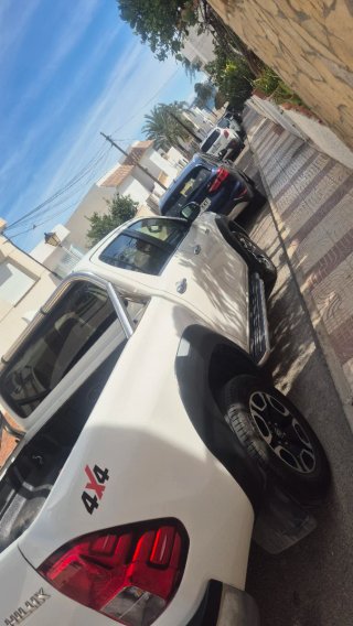 Toyota hilux 204cv (4x4) Cab Doble VXL