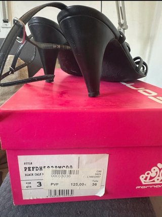 Sandalias de tacón Fornarina negras