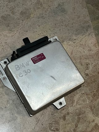 Centralita BMW E36 DME Bosch