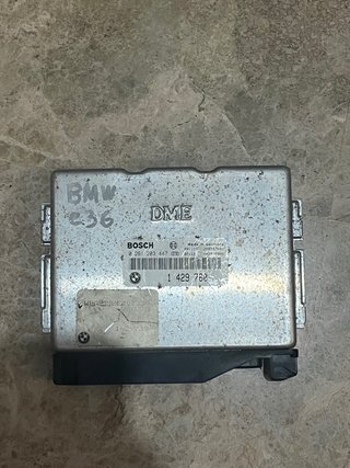 Centralita ECU BMW E30 Bosch