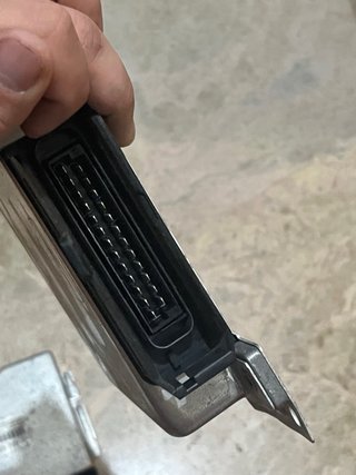 Centralita ECU BMW E30 Bosch