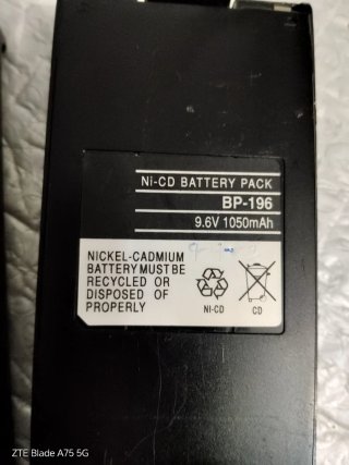 Walkie Icom IC-F3 con Batería BP-196.