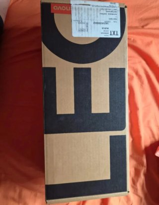 Lenovo Legion Go con Z1 Extreme e 32GB di RAM