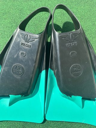 Barbatanas Pride V1