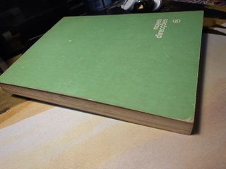 Livro Feitiçaria seguido de Os Ovos Fatídicos