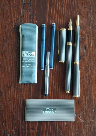 Aurora Kona Penna Stilografica + Sfera Set