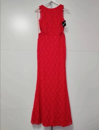 Vestido largo encaje rojo invitada Talla S