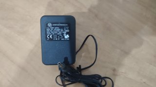 Cargador LEADER ELECTRONICS INC 12V 800mA