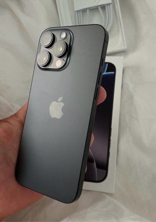 iPhone 16 Pro Max 512GB Batería 97%