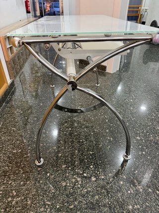 Mesa escritorio cristal blanco y acero inoxidable