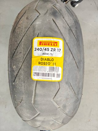 Neumático Moto Pirelli