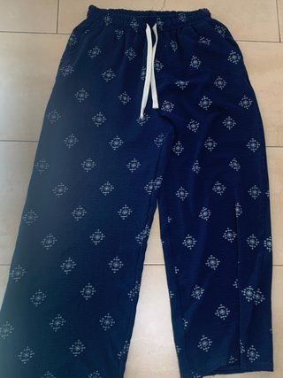 Pantalón fresco estampado mujer