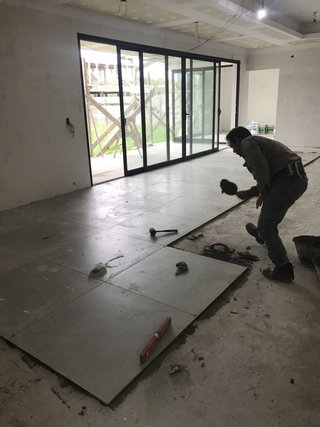 Alicatador de Baños y Cocinas - Reforma