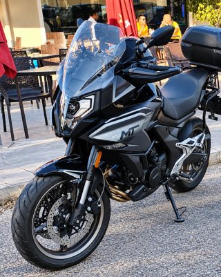 CF Moto 700MT (A2)