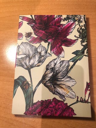 Libreta con notas adhesivas y diseños