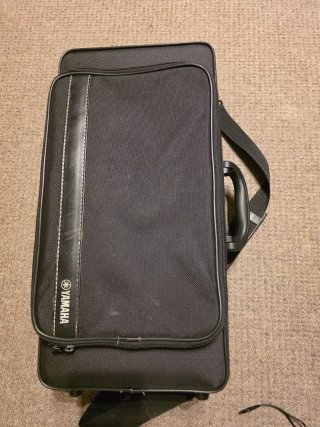 Trompeta Yamaha 4335GII Dorada