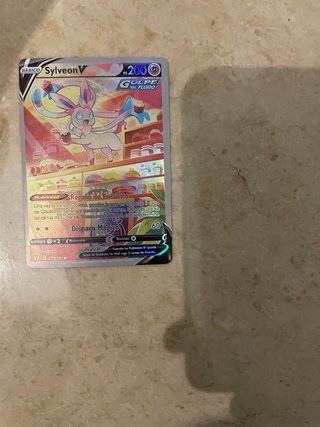 Carta Pokémon Sylveon V 200 HP