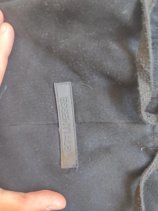 Pantalones Essentials Negros