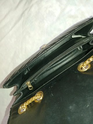 Bolsos negros de mano