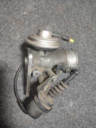 VALVULA EGR MERCEDES CLASE E (W210) BERLINA DIESE
