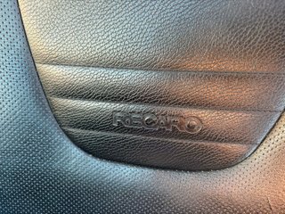 Ford Mondeo ST 220