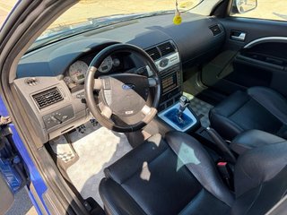 Ford Mondeo ST 220