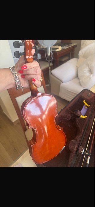 Violín E. Kreutzer 1/4 con estuche y arco