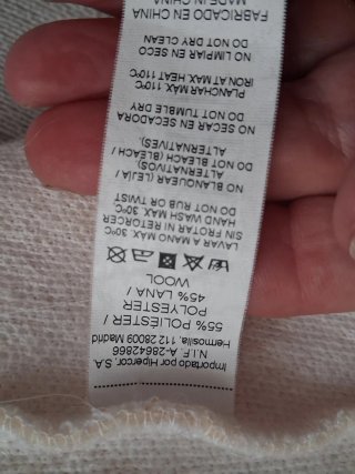 Abrigo Unit 42 crema, talla M