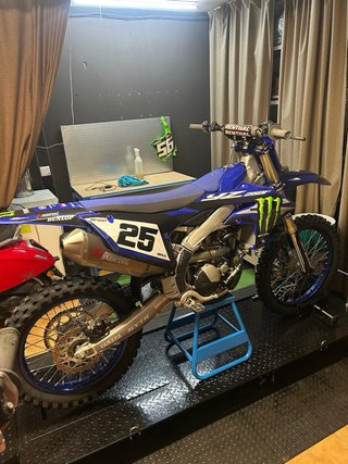 Yamaha yz f  250 2024 - 20 horas