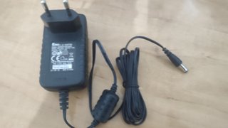 Cargador Ktec AC Adaptador 12V-1.5A