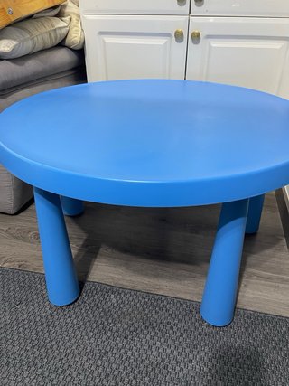 Mesa con sillas infantil Ikea Mammut