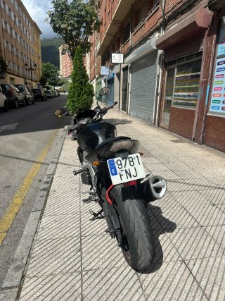Kawasaki Z750 Negra