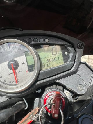 Kawasaki Z750 Negra