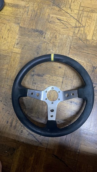 Volante Desplazado