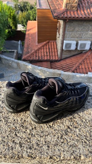 Nike Air Max 95 Pretas