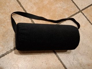 Cuscino poggiatesta velluto nero a coste