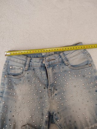 Shorts vaqueros niña con pedrería T12 años