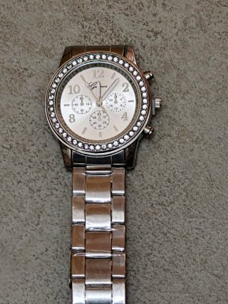 Reloj De Mujer Marca GENEVA