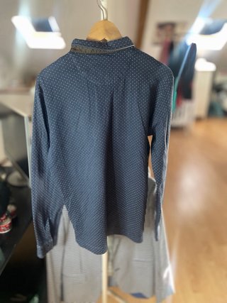 Polo Massimo Dutti azul con puntos blancos
